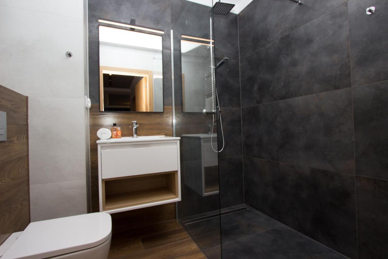 Lenzo Apartments เวียลิชกา ภายนอก รูปภาพ